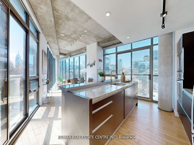 312 - 33 Mill St