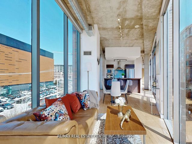 312 - 33 Mill St
