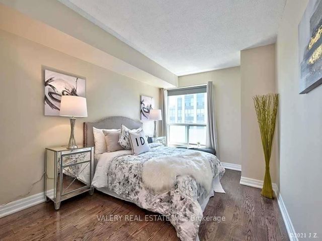 1515 - 188 Doris Ave