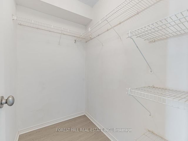 317 - 225 Davenport Rd