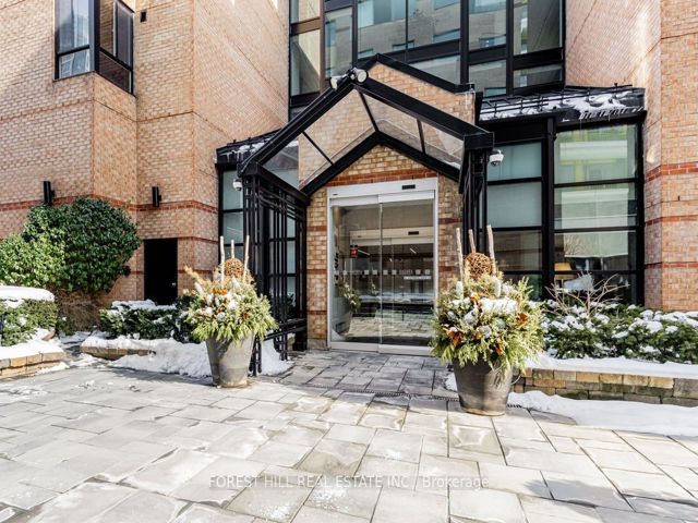 317 - 225 Davenport Rd