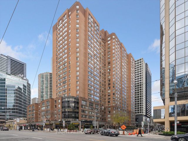 1407 - 633 Bay St