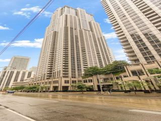 2109 - 763 Bay St