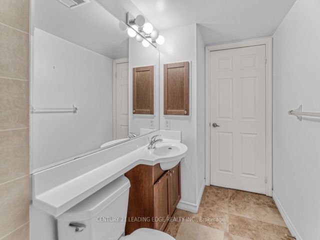 2109 - 763 Bay St