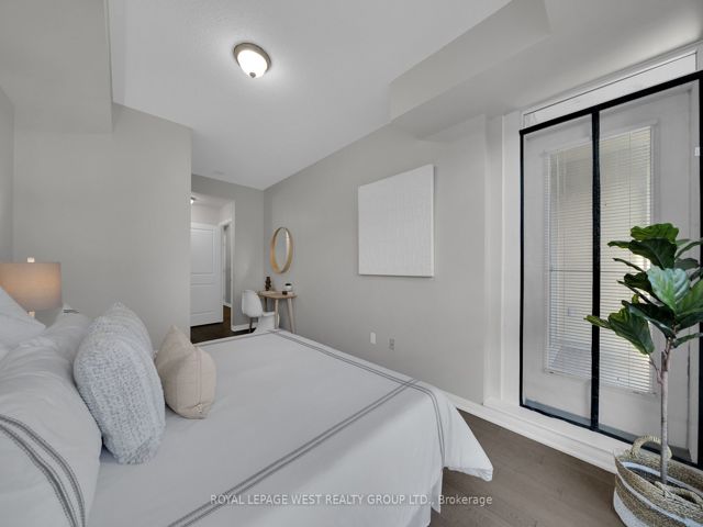 1108 - 628 Fleet St