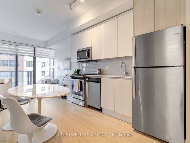 613 - 2A Church St