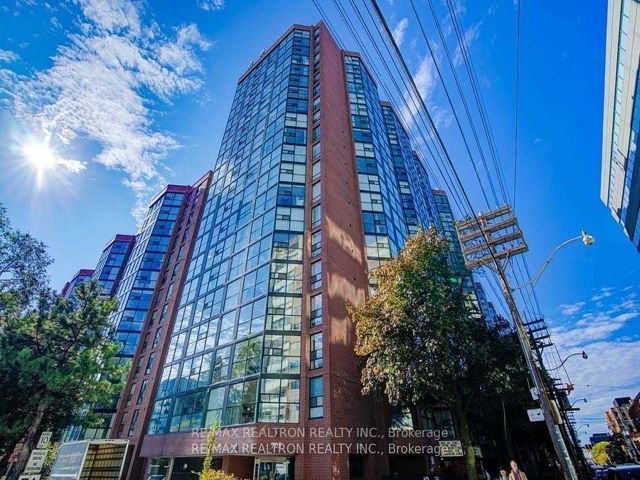 1809 - 705 King St W