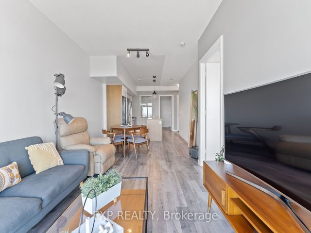 4606 - 2191 Yonge St
