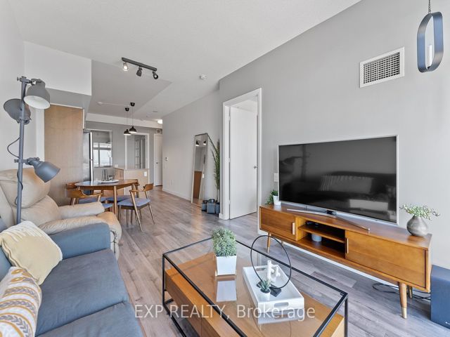 4606 - 2191 Yonge St