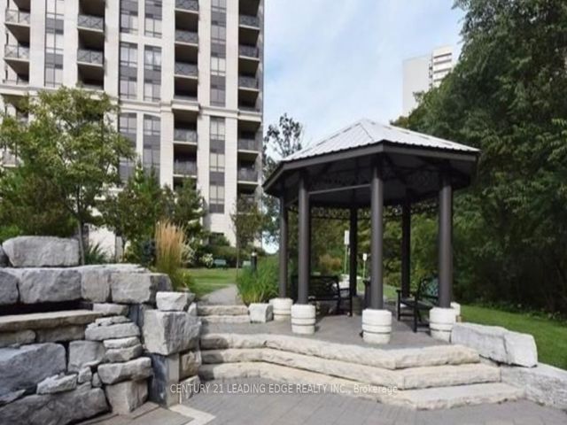 1201 - 133 Wynford Dr