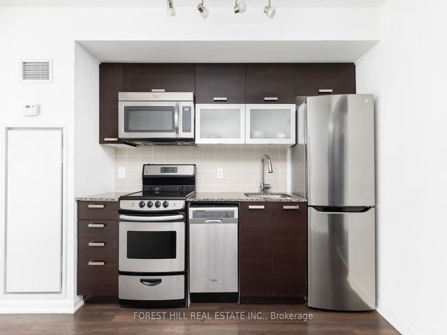 1012 - 68 Abell St S