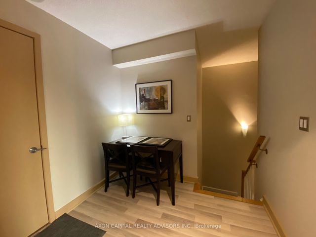 1301 - 36 Blue Jays Way