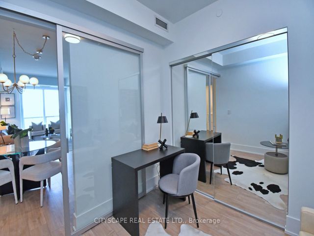 1603 - 480 Front St