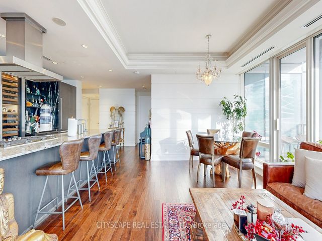 2201 - 180 University Ave