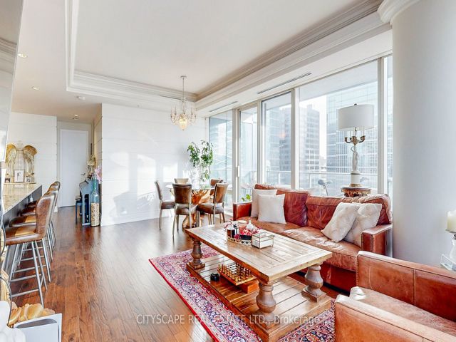 2201 - 180 University Ave
