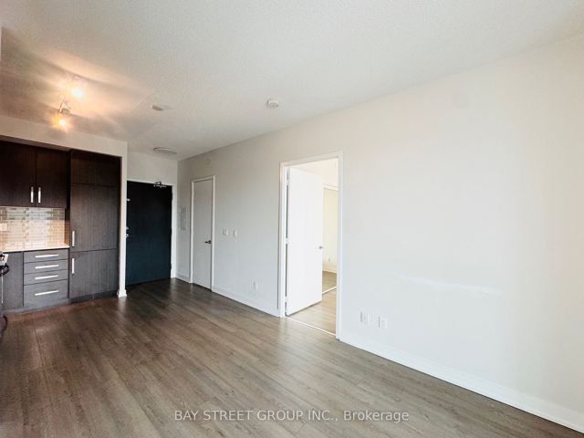3103 - 5180 Yonge St