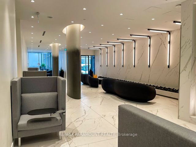 509 - 11 Brunel Crt