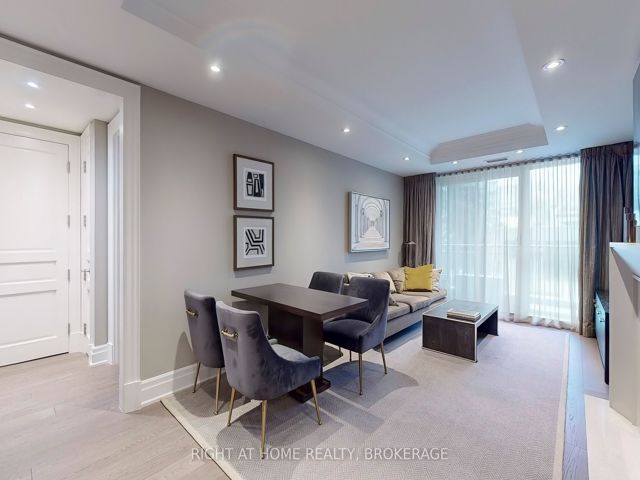 307 - 155 St Clair Ave W