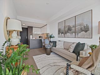 2012 - 488 University Ave