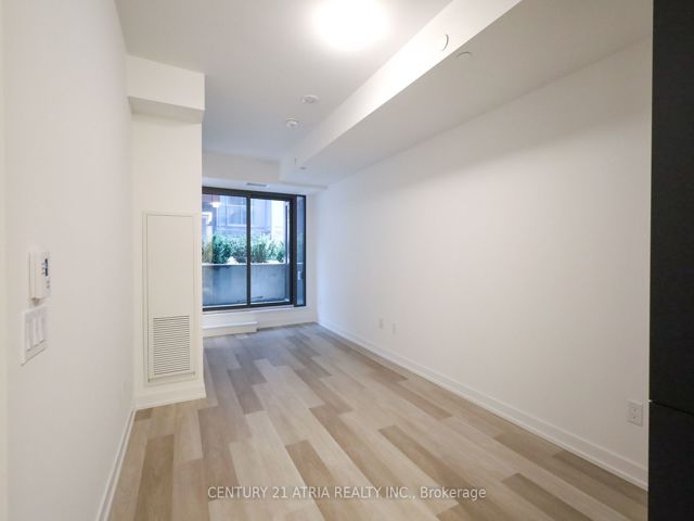 201 - 28 Eastern Ave