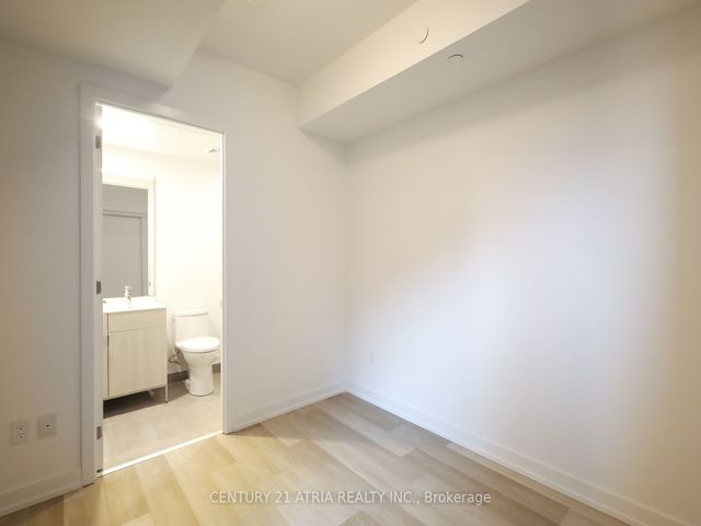 201 - 28 Eastern Ave