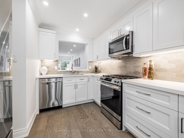 1 - 1356 Bathurst St