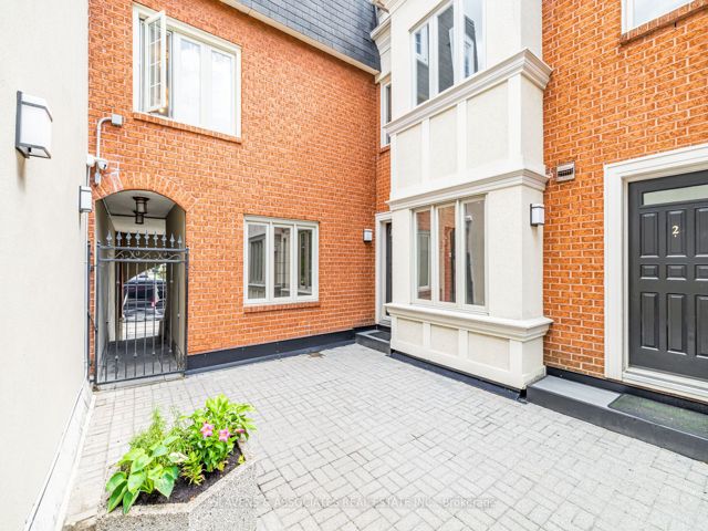 1 - 1356 Bathurst St