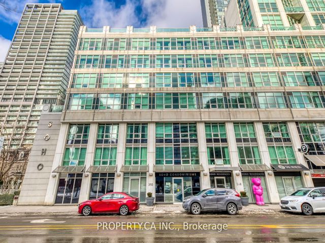 M12 - 350 Wellington St W
