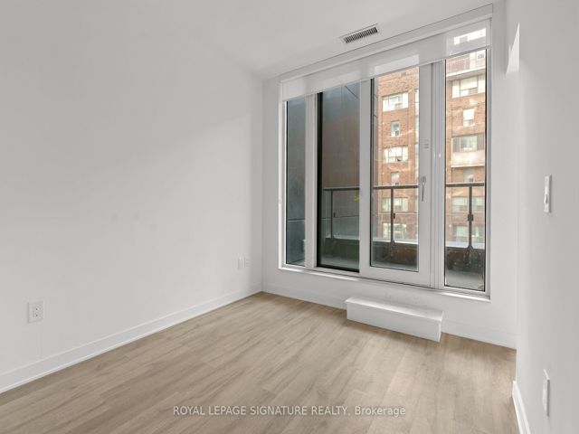 230 - 121 Lower Sherbourne St