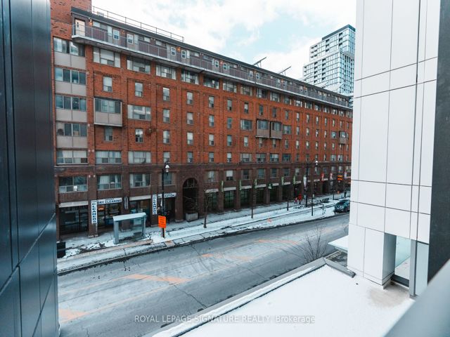 230 - 121 Lower Sherbourne St