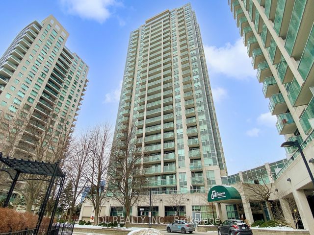 811 - 18 Harrison Garden Blvd