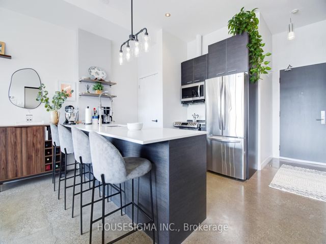506 - 569 King St E