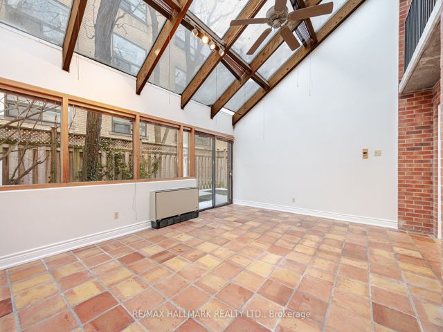 8 - 31 Walmer Rd