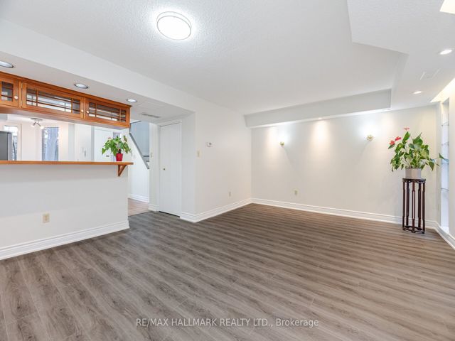 8 - 31 Walmer Rd