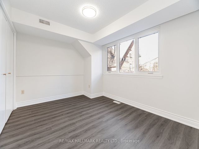 8 - 31 Walmer Rd