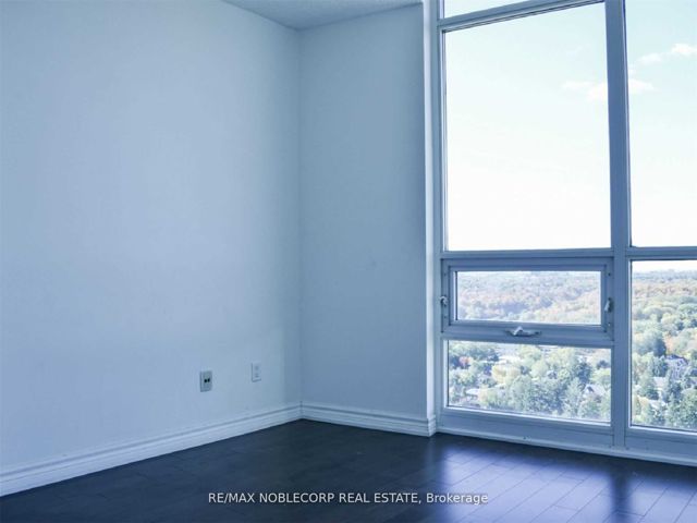 2907 - 30 Harrison Garden Blvd