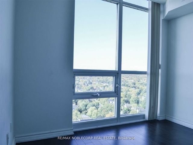 2907 - 30 Harrison Garden Blvd