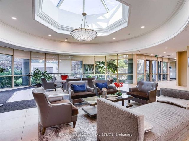 2907 - 30 Harrison Garden Blvd