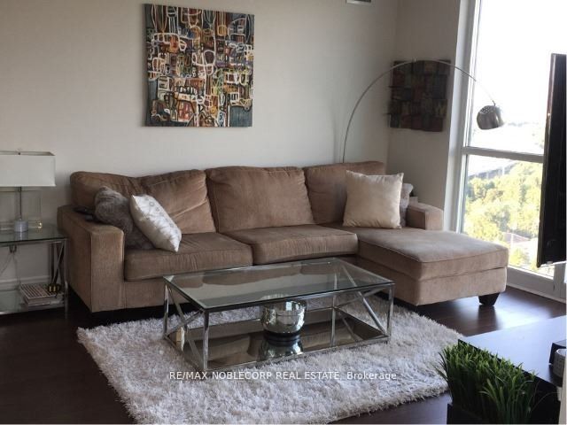 2907 - 30 Harrison Garden Blvd