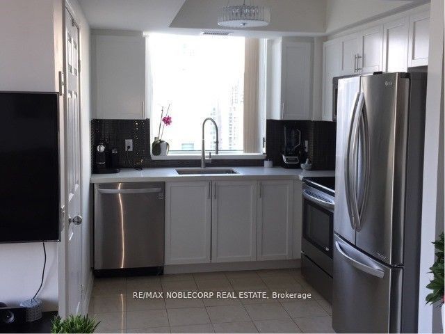 2907 - 30 Harrison Garden Blvd