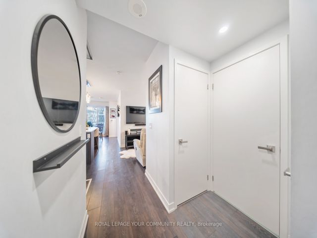 555 - 31 Tippett Rd