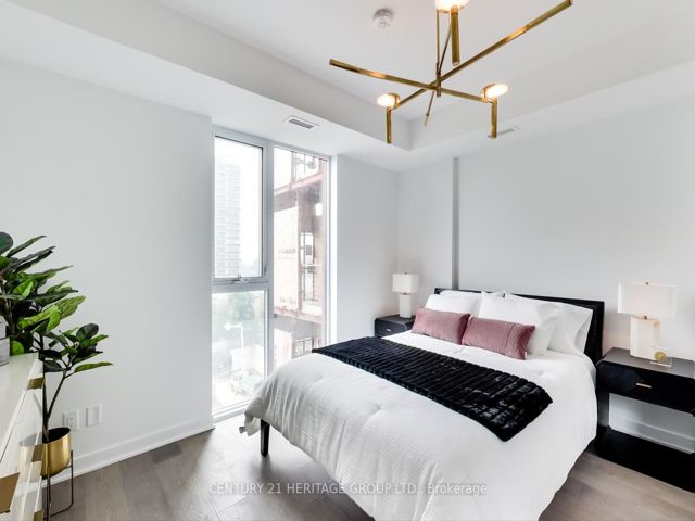 907 - 185 Alberta Ave