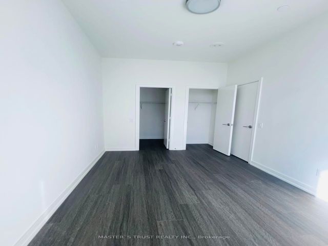 616 - 425 Front St E