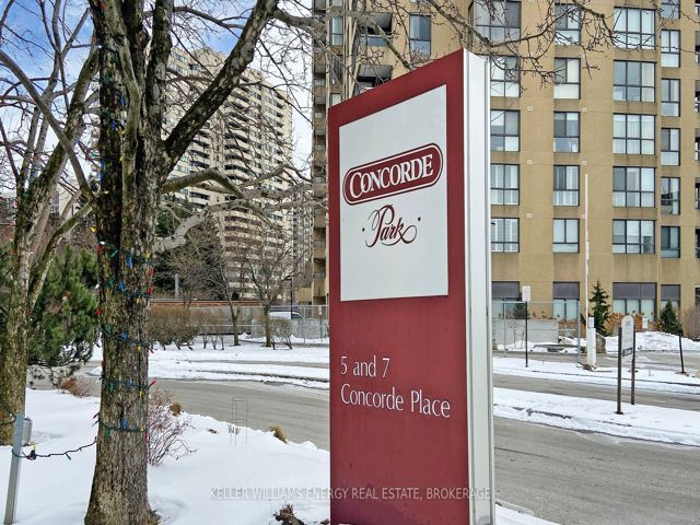 1512 - 7 Concorde Pl