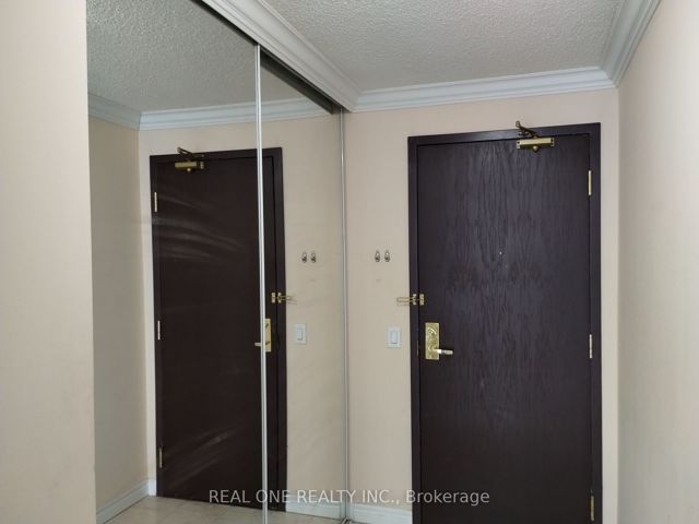2016 - 18 Parkview Ave