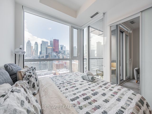 1562 - 121 Lower Sherbourne St