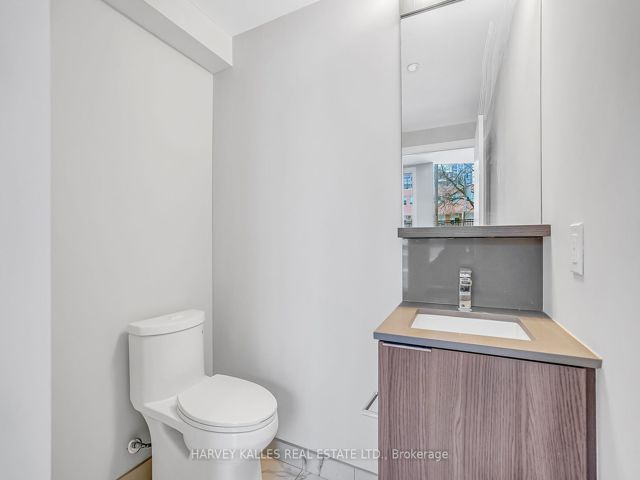 TH5 - 85 Wood St