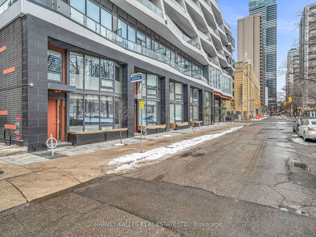 TH5 - 85 Wood St