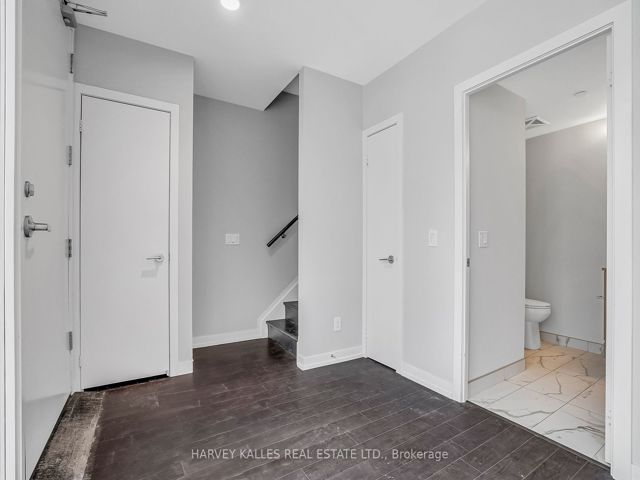 TH5 - 85 Wood St