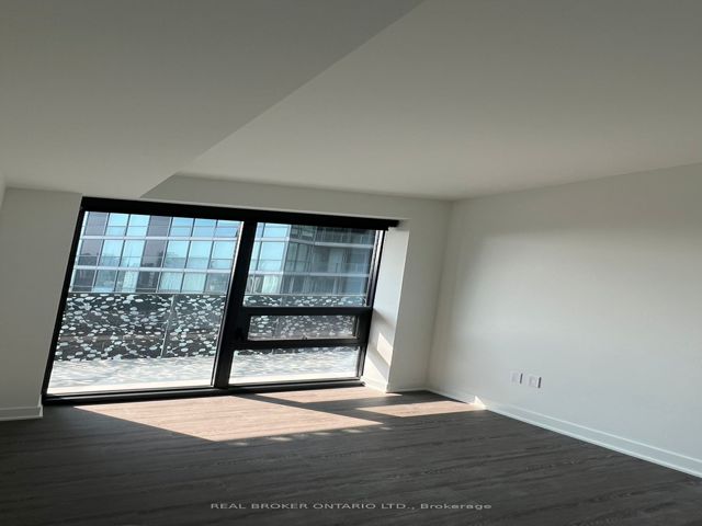 2206 - 55 Charles St E